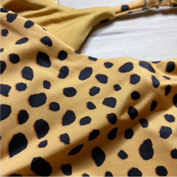 Billabong Animal Print One Piece Long Sleeve Swimsuit - Picture 8 of 8